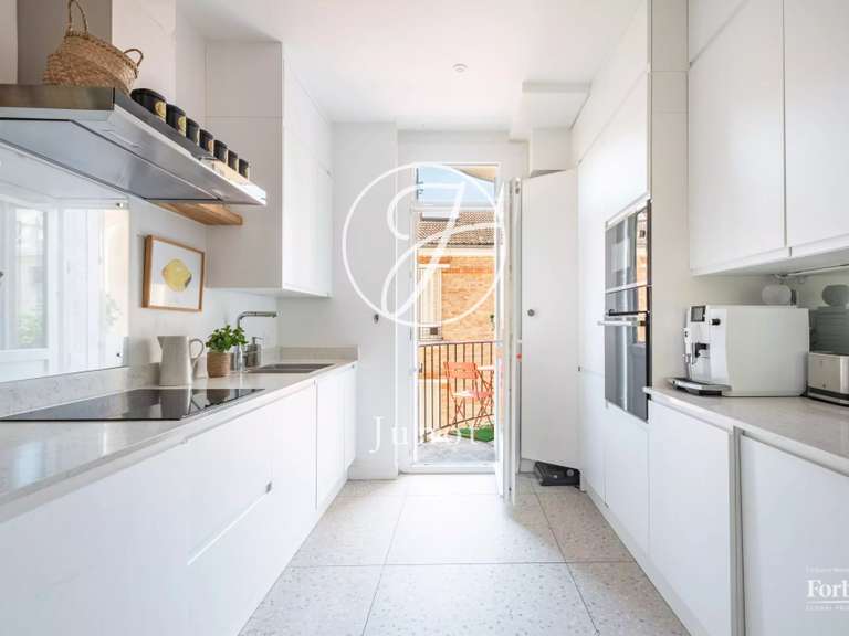 Appartement Neuilly-sur-Seine - 2 chambres - 80m²
