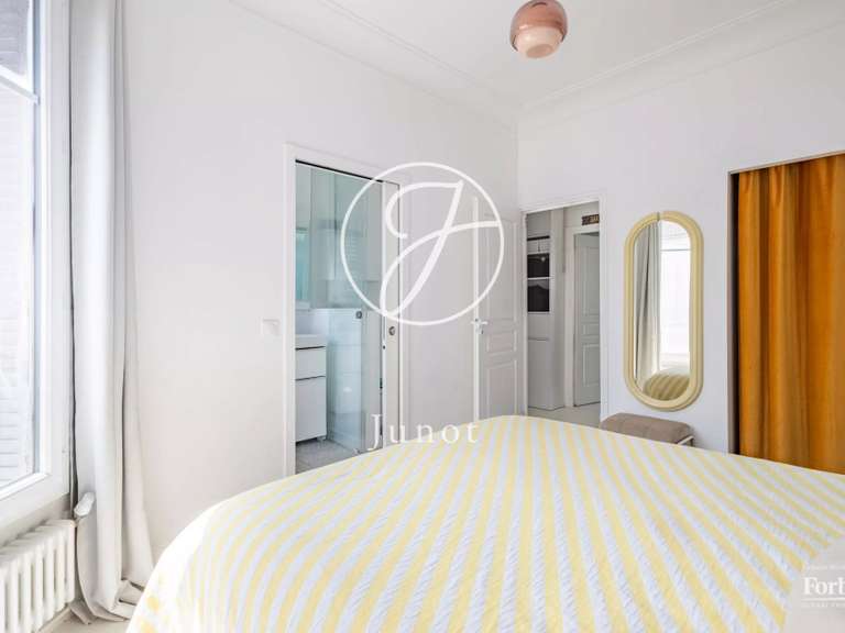 Appartement Neuilly-sur-Seine - 2 chambres - 80m²