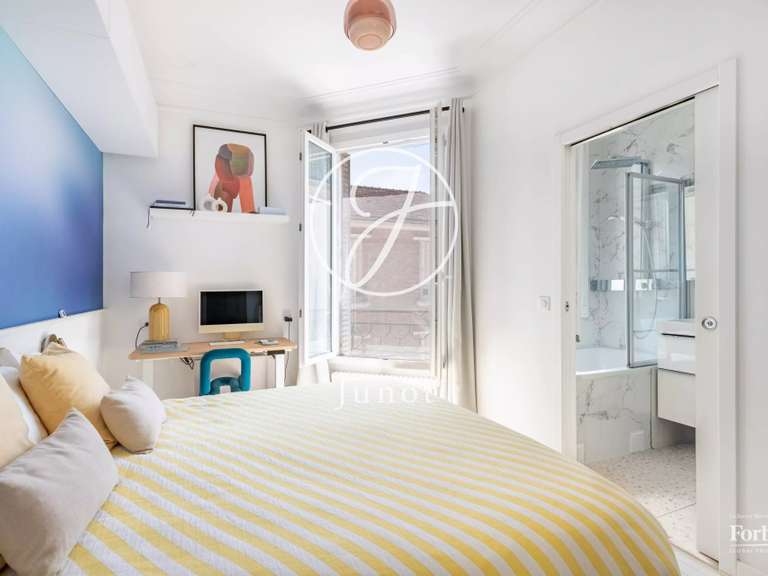 Appartement Neuilly-sur-Seine - 2 chambres - 80m²