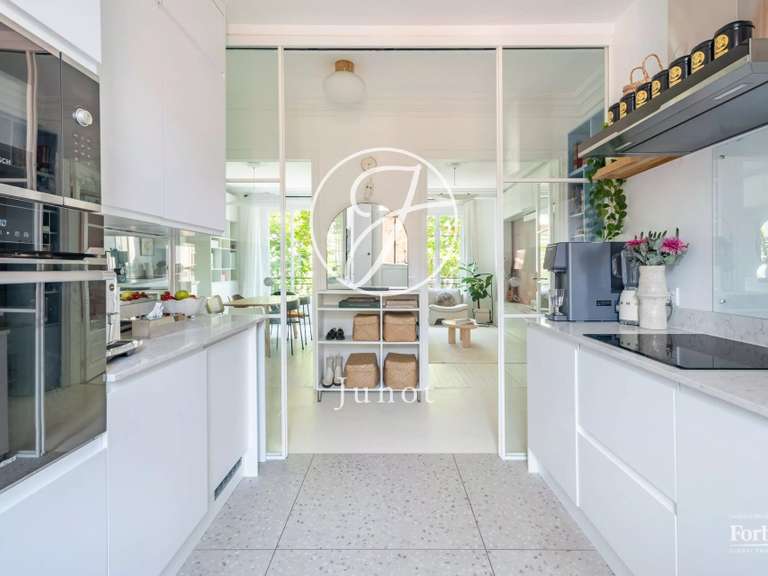 Appartement Neuilly-sur-Seine - 2 chambres - 80m²