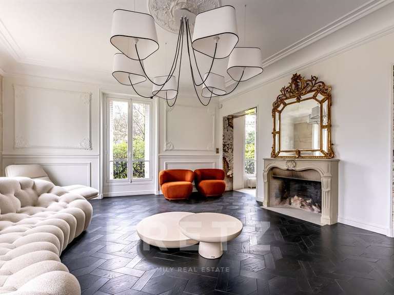 Apartment Neuilly-sur-Seine - 4 bedrooms - 200m²