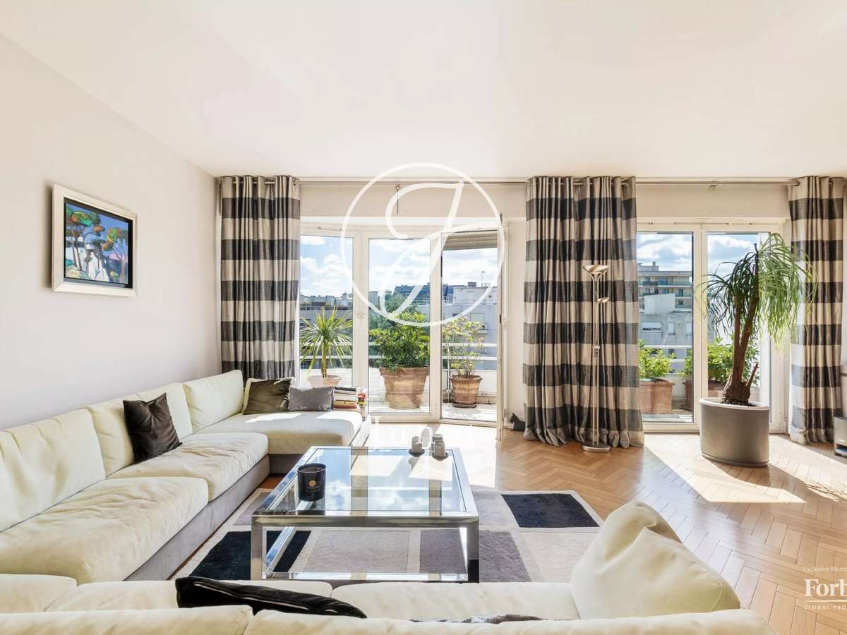 Apartment Neuilly-sur-Seine