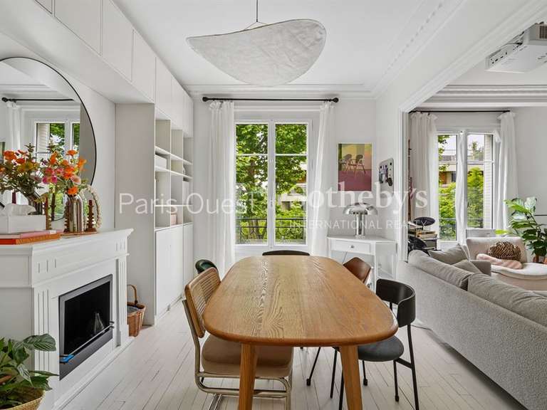 Appartement Neuilly-sur-Seine - 2 chambres - 80m²