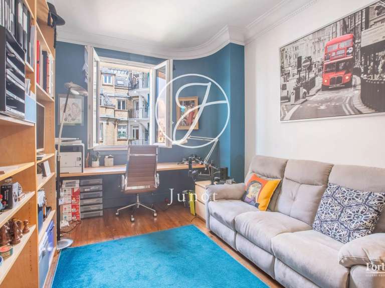 Appartement Neuilly-sur-Seine - 3 chambres - 165m²