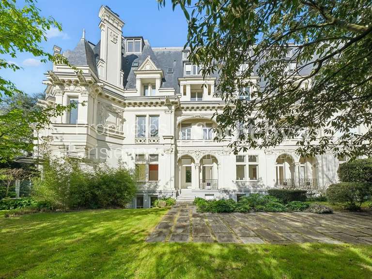 Appartement Neuilly-sur-Seine - 5 chambres - 246m²