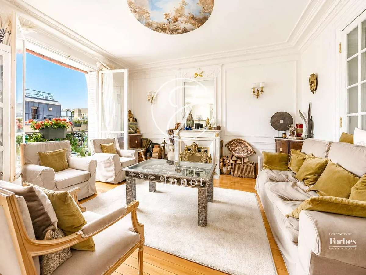 Apartment Neuilly-sur-Seine