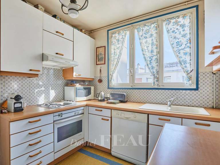 Appartement Neuilly-sur-Seine - 4 chambres - 109m²