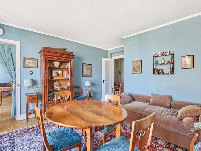 Appartement Neuilly-sur-Seine - 4 chambres - 109m²