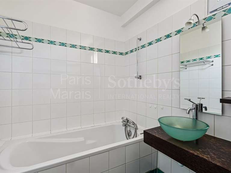Apartment Neuilly-sur-Seine - 4 bedrooms - 200m²