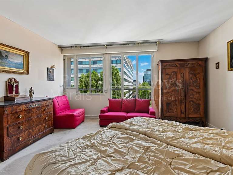 Apartment Neuilly-sur-Seine - 4 bedrooms - 200m²