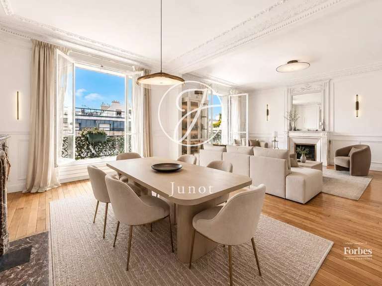 Appartement Neuilly-sur-Seine - 3 chambres - 124m²