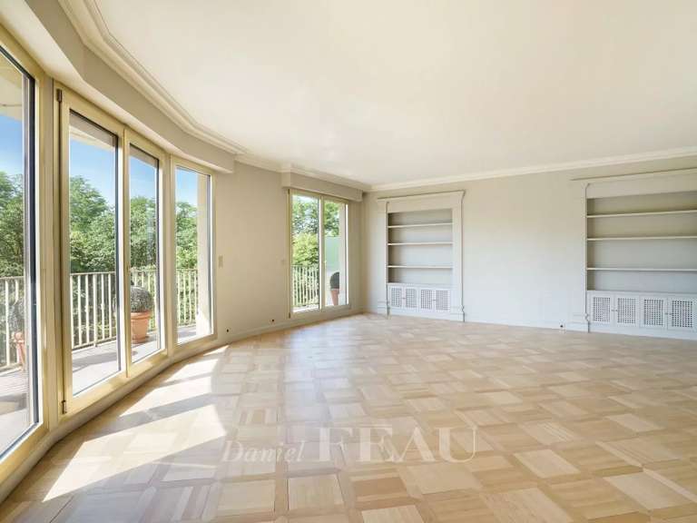 Apartment Neuilly-sur-Seine - 3 bedrooms - 162m²