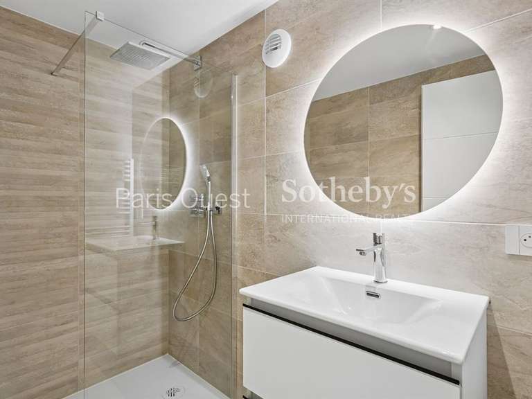 Appartement Neuilly-sur-Seine - 2 chambres - 80m²