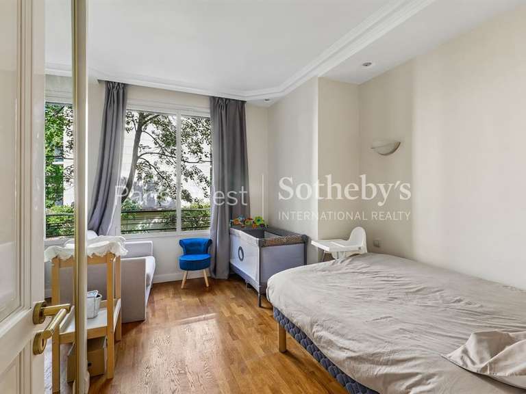 Appartement Neuilly-sur-Seine - 5 chambres - 181m²