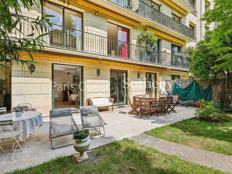 Appartement Neuilly-sur-Seine - 5 chambres - 181m²