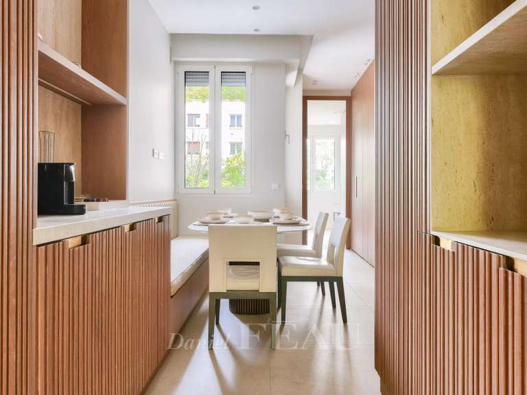 Appartement Neuilly-sur-Seine - 3 chambres - 165m²