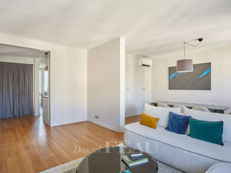 Appartement Neuilly-sur-Seine - 1 chambre - 70m²