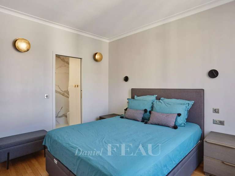 Appartement Neuilly-sur-Seine - 1 chambre - 70m²