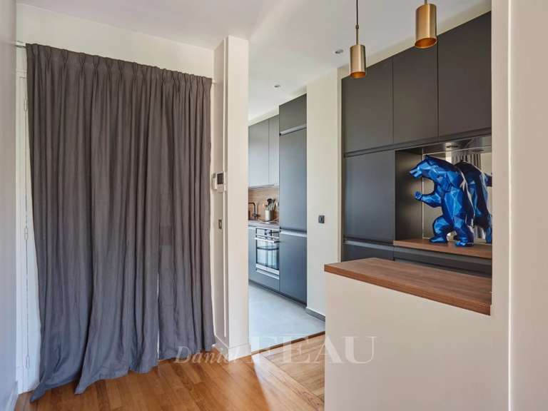 Appartement Neuilly-sur-Seine - 1 chambre - 70m²