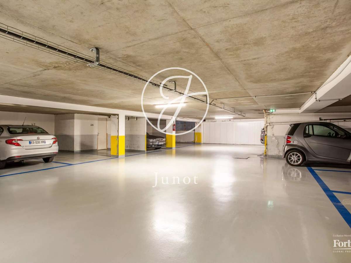 Apartment Neuilly-sur-Seine