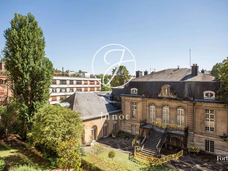 Apartment Neuilly-sur-Seine - 4 bedrooms - 154m²