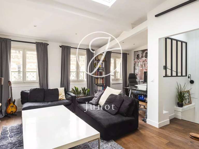 Apartment Neuilly-sur-Seine - 4 bedrooms - 129m²