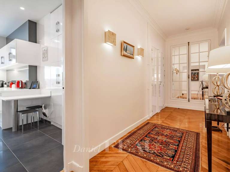 Appartement Neuilly-sur-Seine - 2 chambres - 120m²