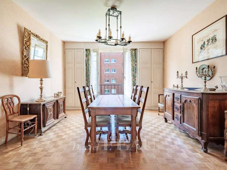 Appartement Neuilly-sur-Seine - 4 chambres - 132m²