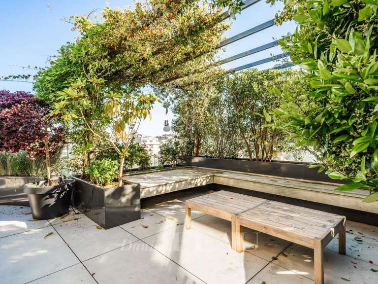 Appartement Neuilly-sur-Seine - 3 chambres - 208m²