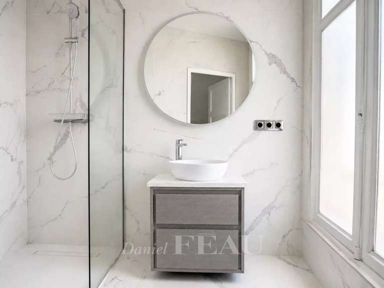 Appartement Neuilly-sur-Seine - 3 chambres - 156m²