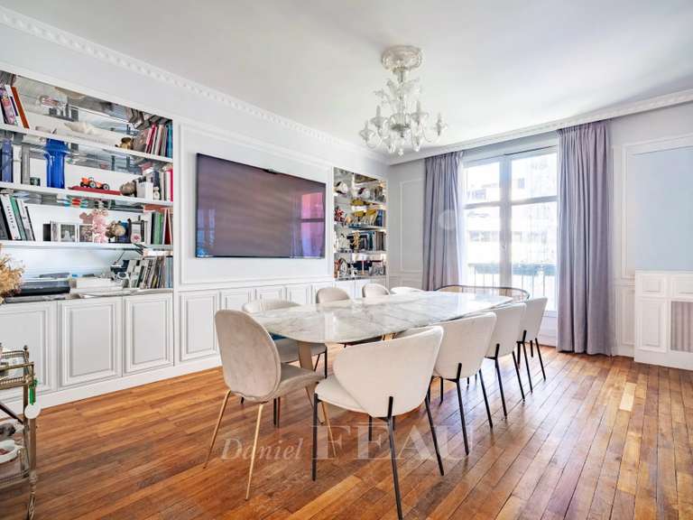 Appartement Neuilly-sur-Seine - 3 chambres - 156m²