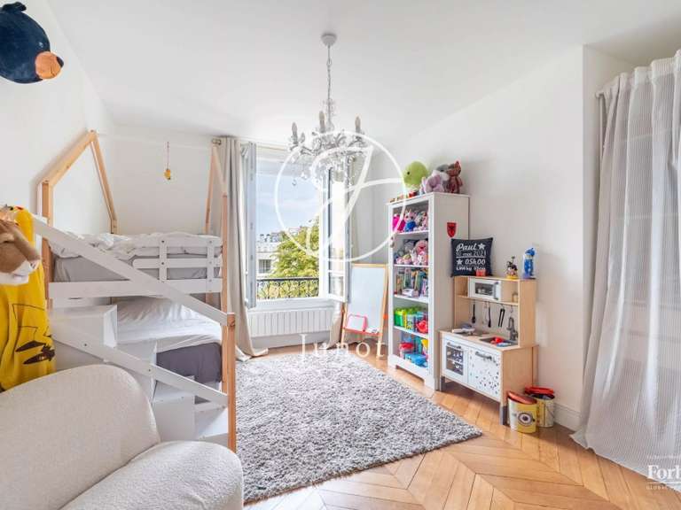 Appartement Neuilly-sur-Seine - 4 chambres - 146m²