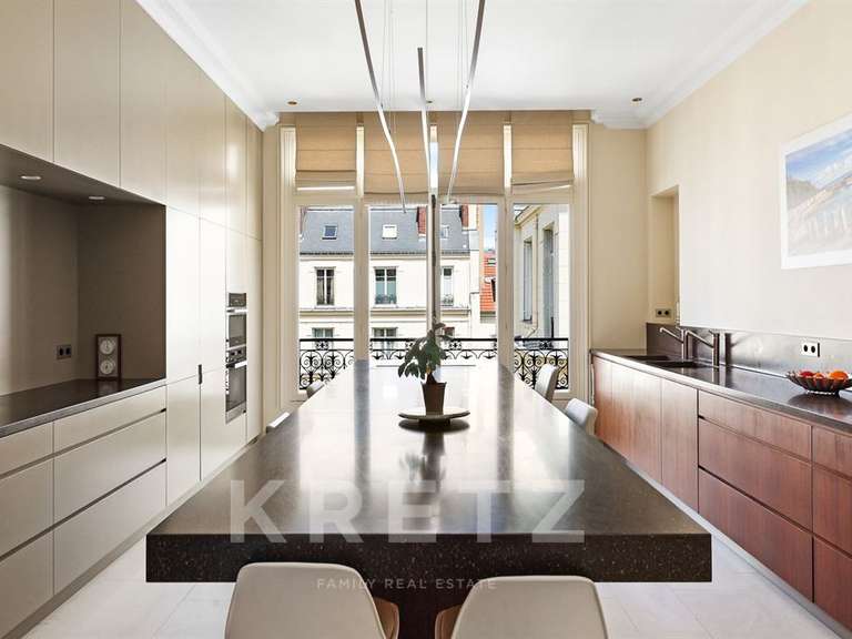Appartement Neuilly-sur-Seine - 6 chambres - 290m²