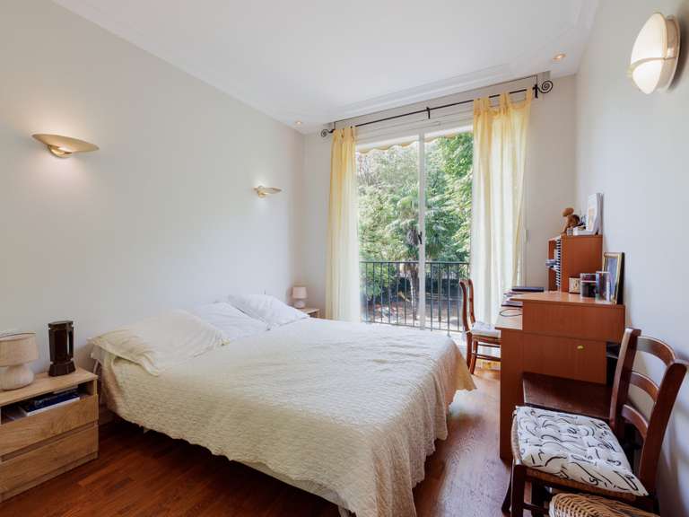 Appartement Neuilly-sur-Seine - 5 chambres - 181m²
