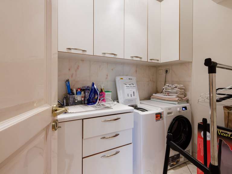 Appartement Neuilly-sur-Seine - 5 chambres - 181m²