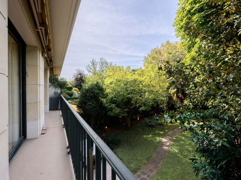 Appartement Neuilly-sur-Seine - 5 chambres - 181m²