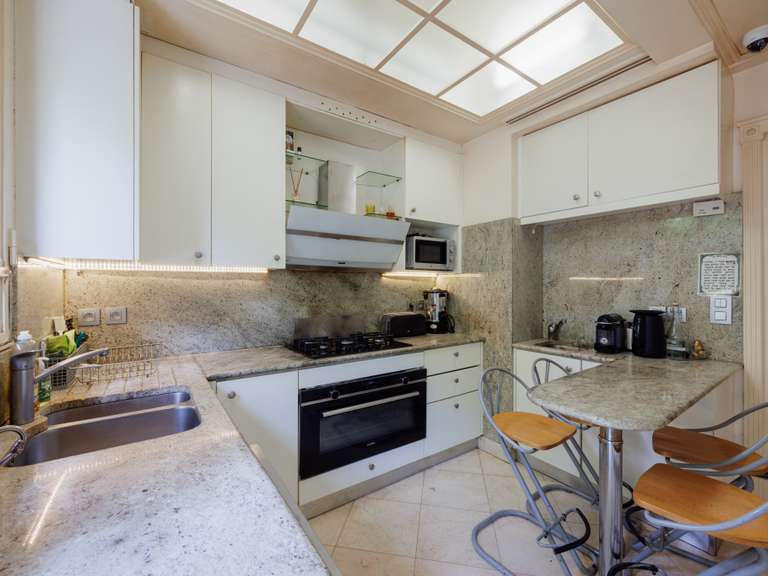 Appartement Neuilly-sur-Seine - 5 chambres - 181m²