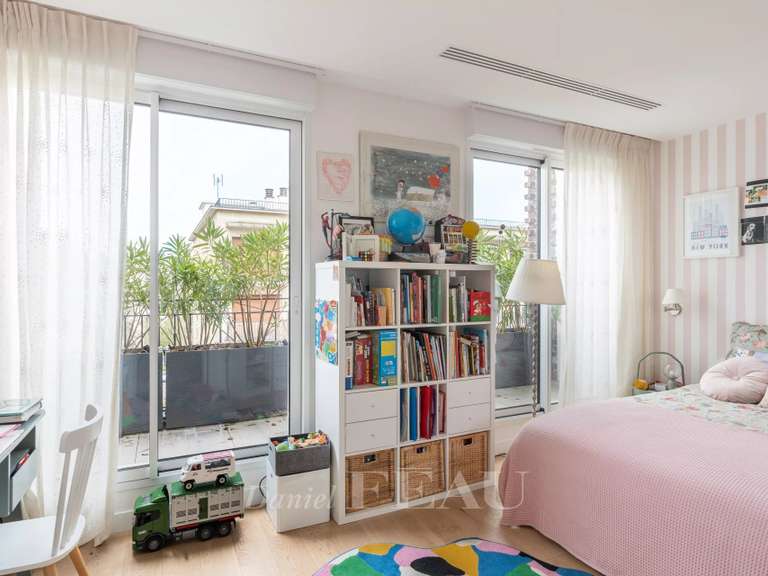 Appartement Neuilly-sur-Seine - 5 chambres - 199m²