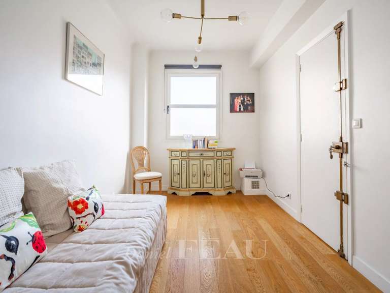 Appartement Neuilly-sur-Seine - 2 chambres - 83m²
