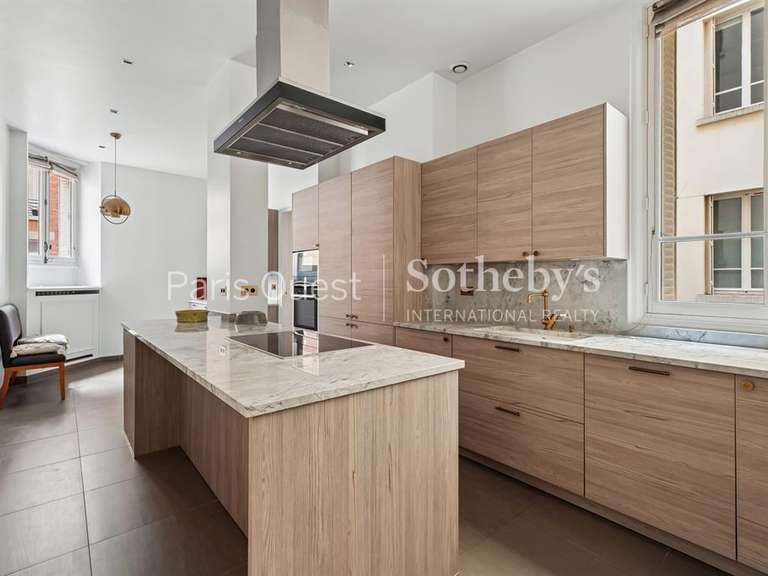 Appartement Neuilly-sur-Seine - 5 chambres - 272m²