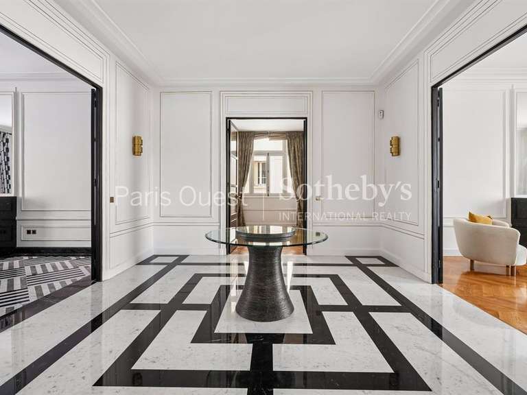 Appartement Neuilly-sur-Seine - 5 chambres - 272m²