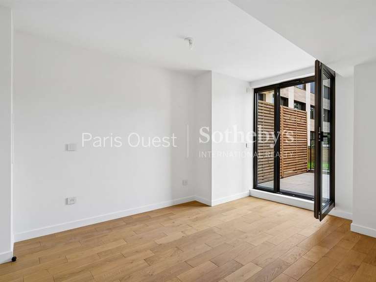 Apartment Neuilly-sur-Seine - 2 bedrooms - 80m²