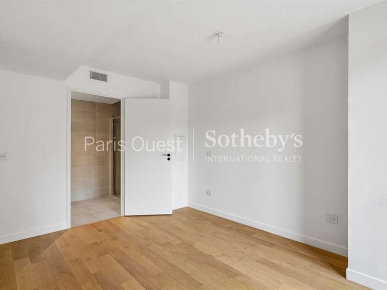 Apartment Neuilly-sur-Seine - 2 bedrooms - 80m²