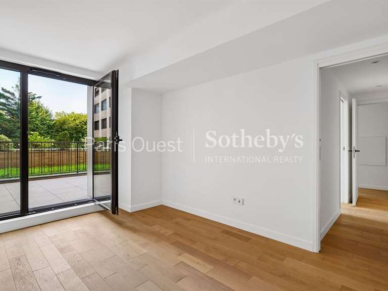 Apartment Neuilly-sur-Seine - 2 bedrooms - 80m²