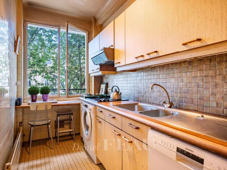 Appartement Neuilly-sur-Seine - 3 chambres - 84m²