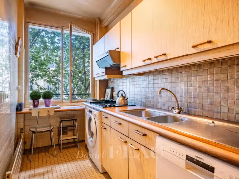 Appartement Neuilly-sur-Seine - 3 chambres - 84m²
