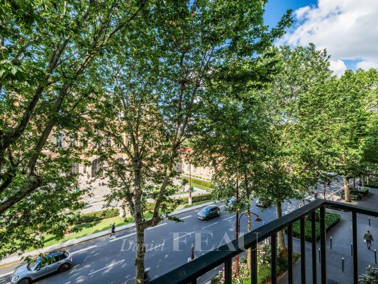 Appartement Neuilly-sur-Seine - 3 chambres - 84m²