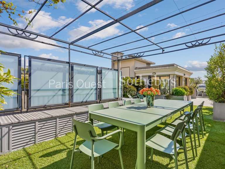 Apartment Neuilly-sur-Seine - 2 bedrooms - 164m²