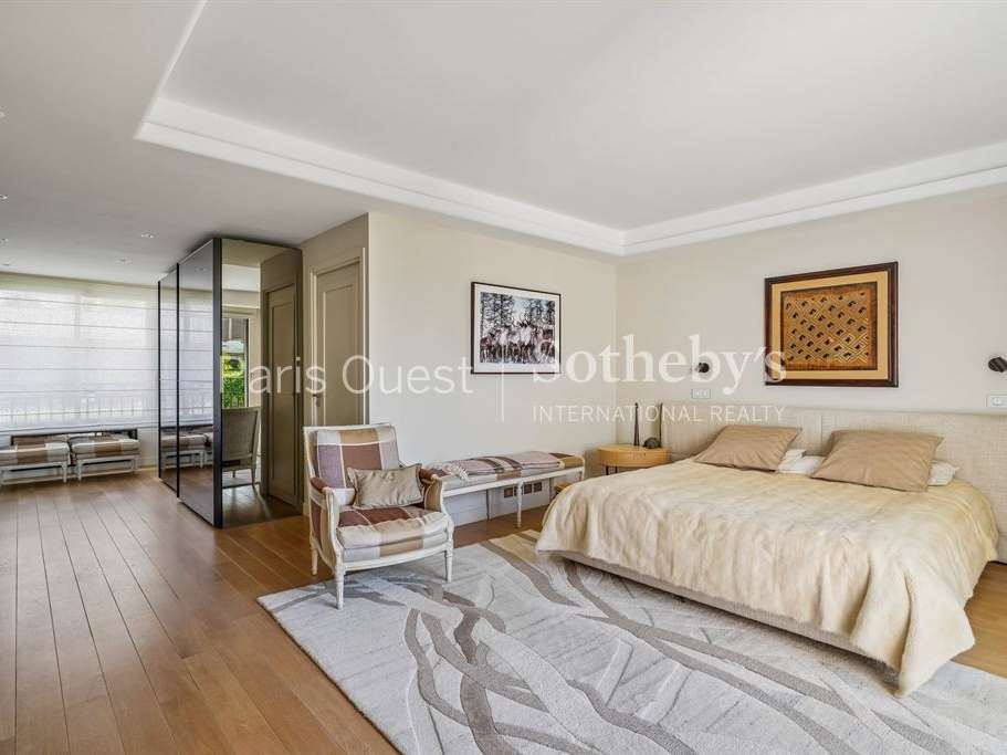 Apartment Neuilly-sur-Seine