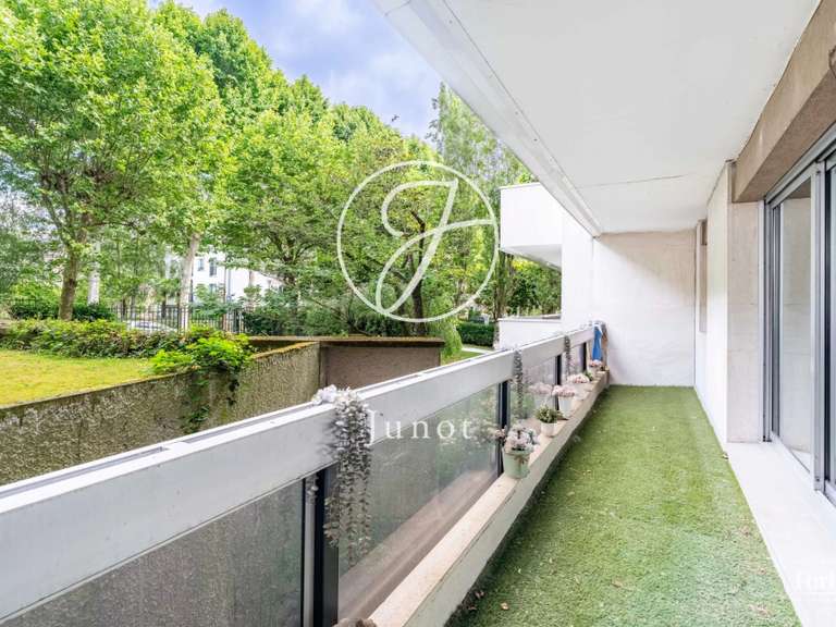 Appartement Neuilly-sur-Seine - 3 chambres - 158m²